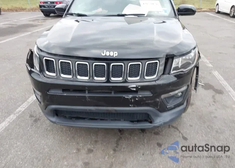 2018 Jeep Compass Latitude 4X4 from USA, damaged, VIN 3C4NJDBB2JT222522